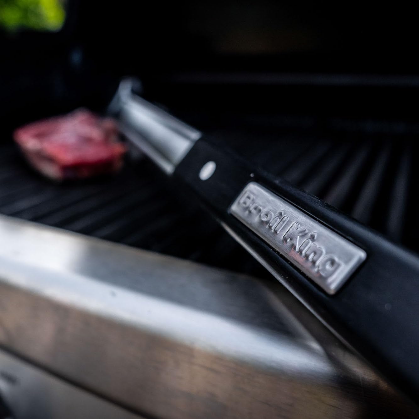 Broil King® Imperial™ Tongs
