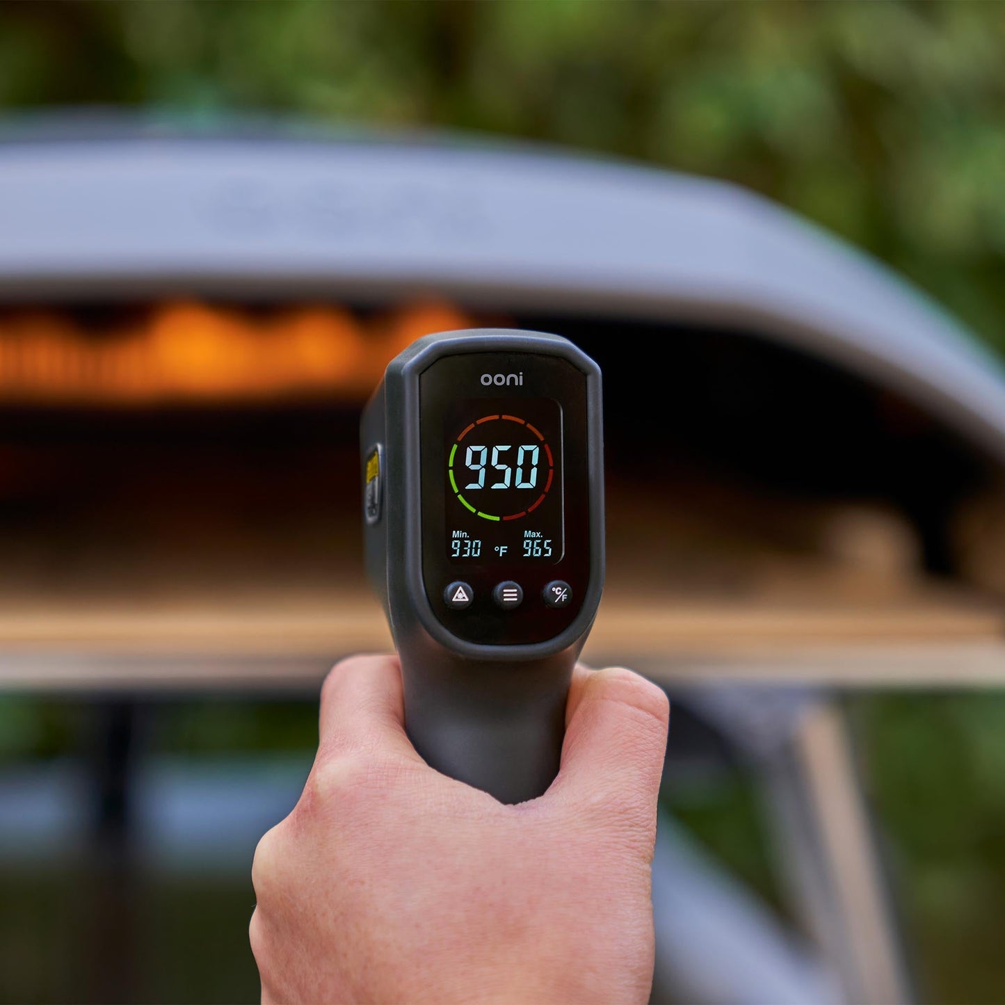 Ooni™ Digital Infrared Thermometer (UU-P25B00)