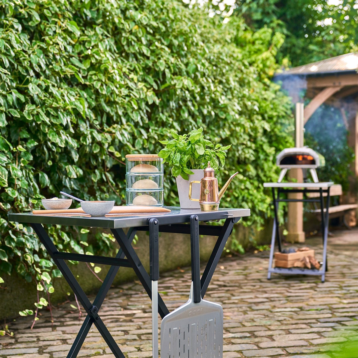 Ooni™ Portable Folding Pizza Oven Table (UU-P1F400)