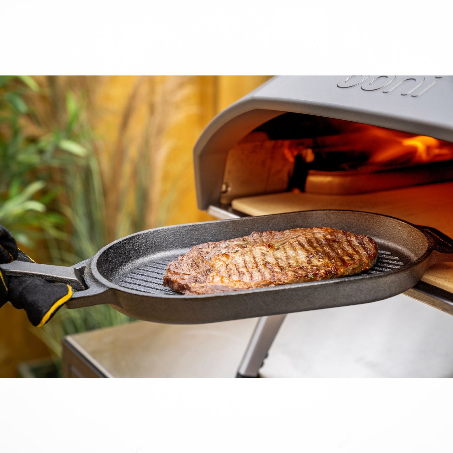 Ooni™ Cast Iron Grizzler Pan (UU-P1AA00)
