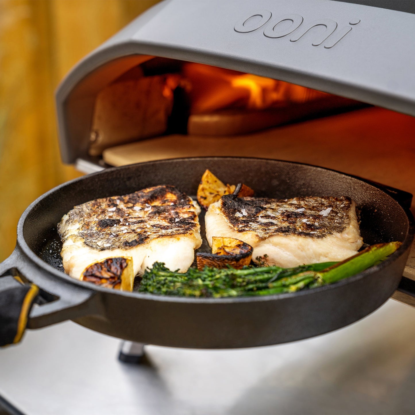 Ooni™ Cast Iron Skillet (UU-P1AB00)