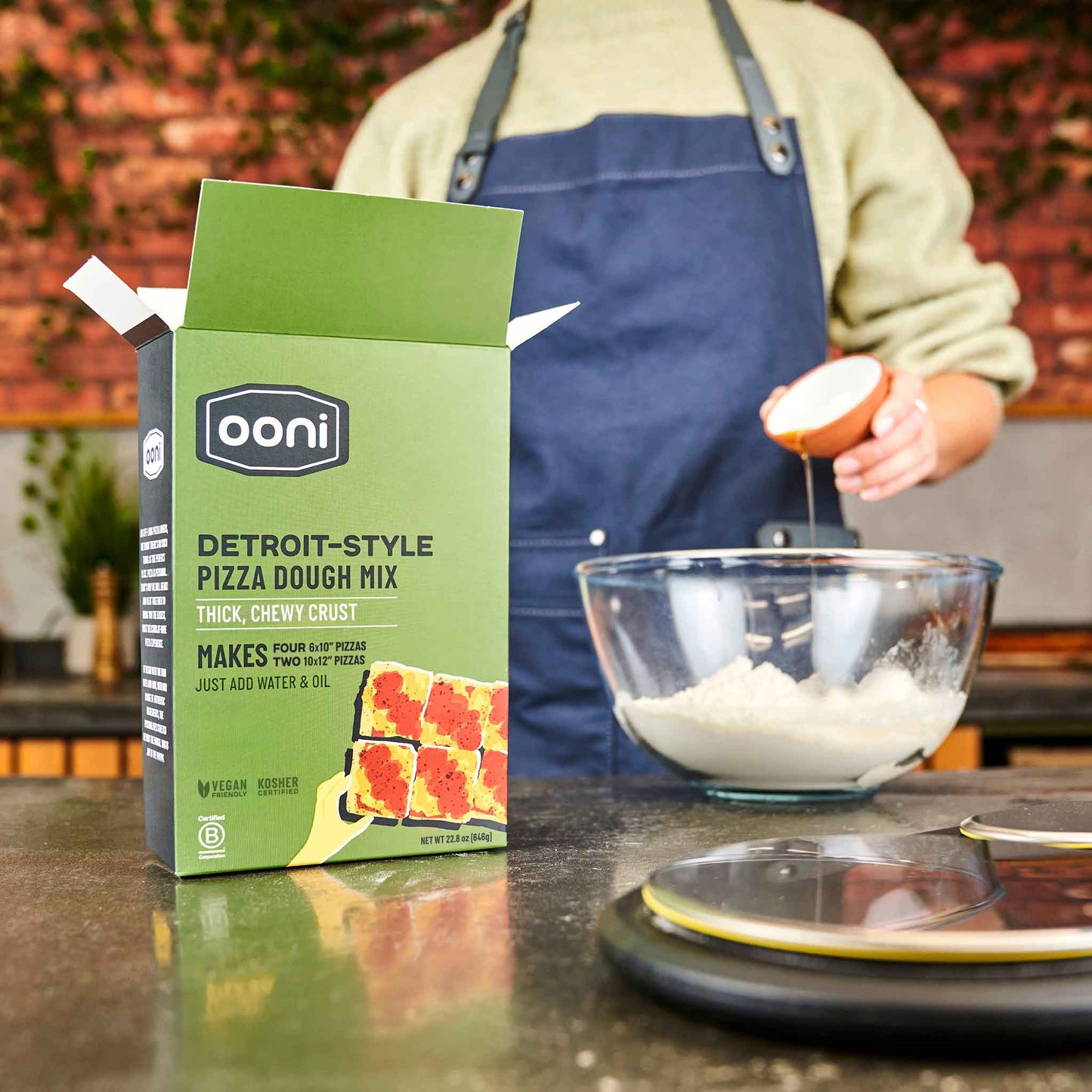 Ooni™ Detroit-Style Dough Mix — 22.8oz Box (UU-F0008C)