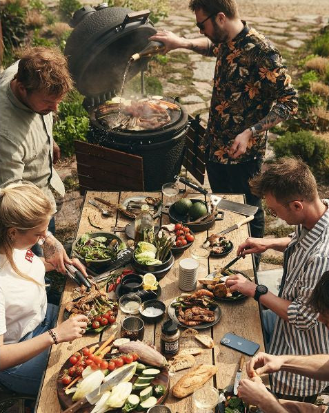 ©BSTRD Urban Large Complete Grill