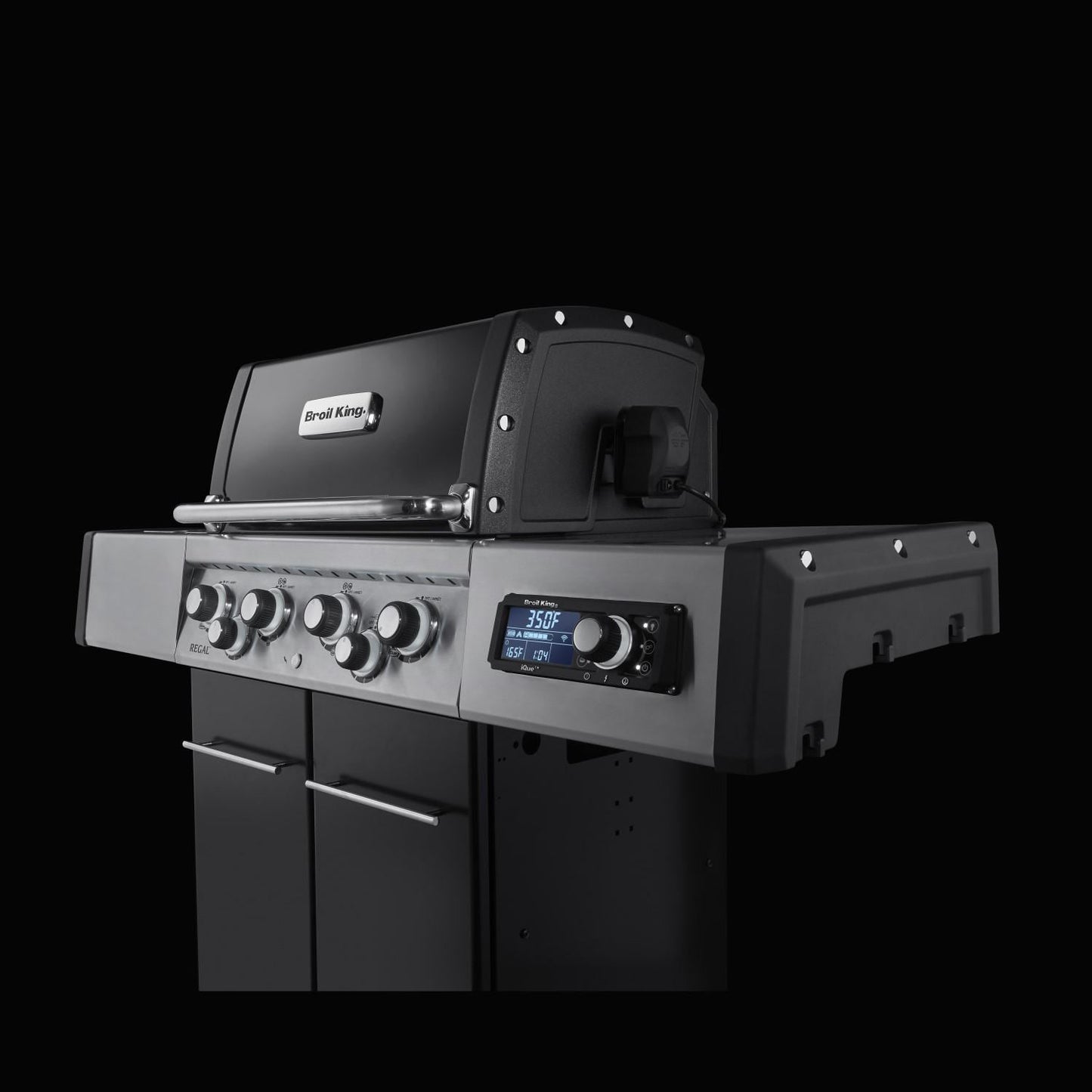 Broil King® Regal™ Q490 PRO IR 4-Burner Grill
