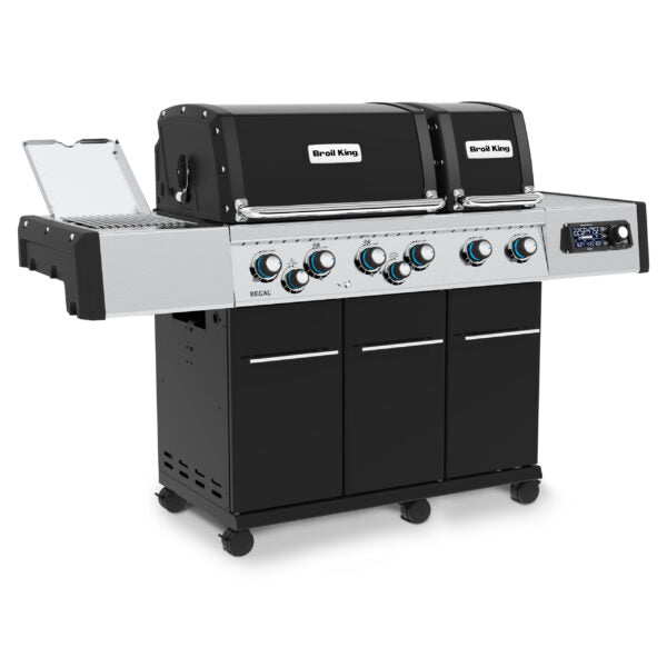 Broil King® Regal™ Q690 PRO IR 6-Burner Grill