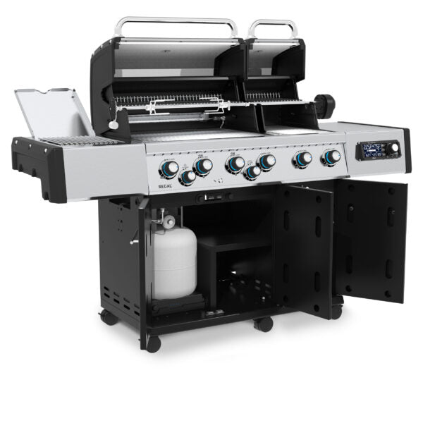 Broil King® Regal™ Q690 PRO IR 6-Burner Grill