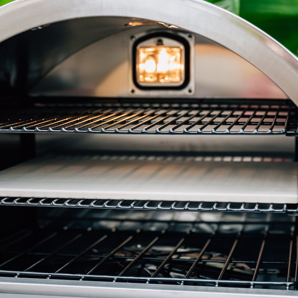 SUMMERSET™ Outdoor Freestanding Gas Pizza Oven [NG or LP]