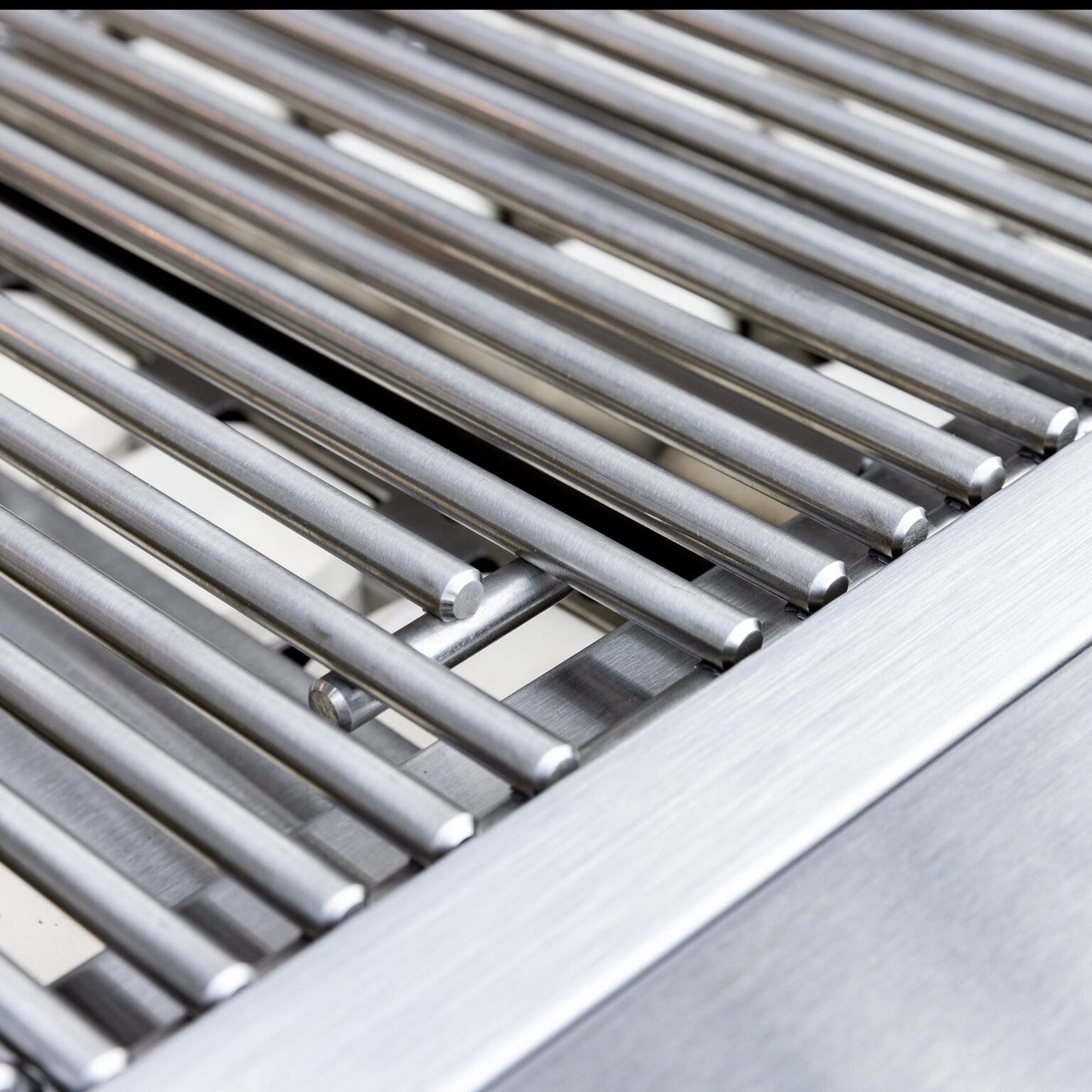 SUMMERSET™ Sizzler Pro 40" Built-In Grill [2 Fuel Types]