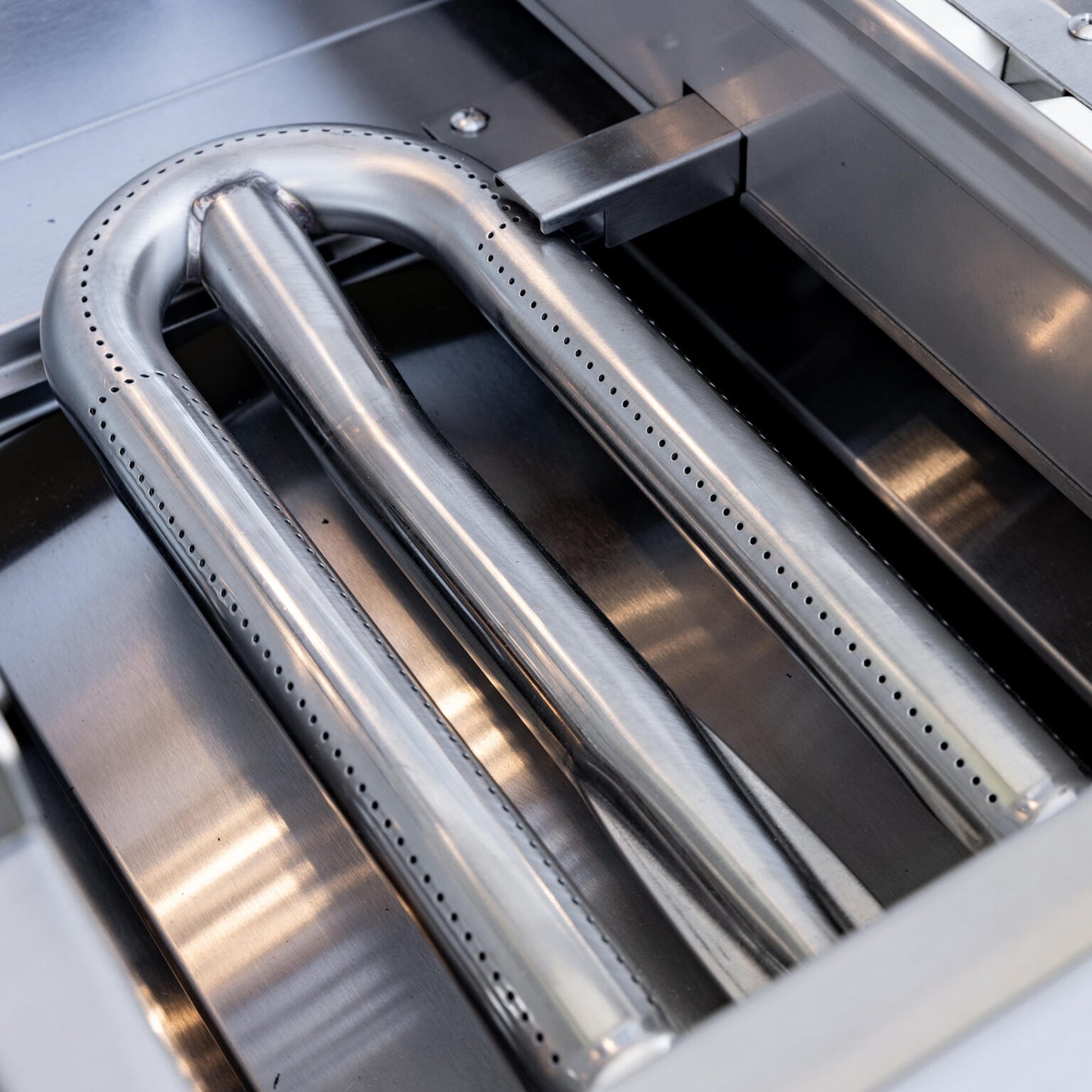 SUMMERSET™ TRL Pro 40" Built-In Grill [2 Fuel Types]
