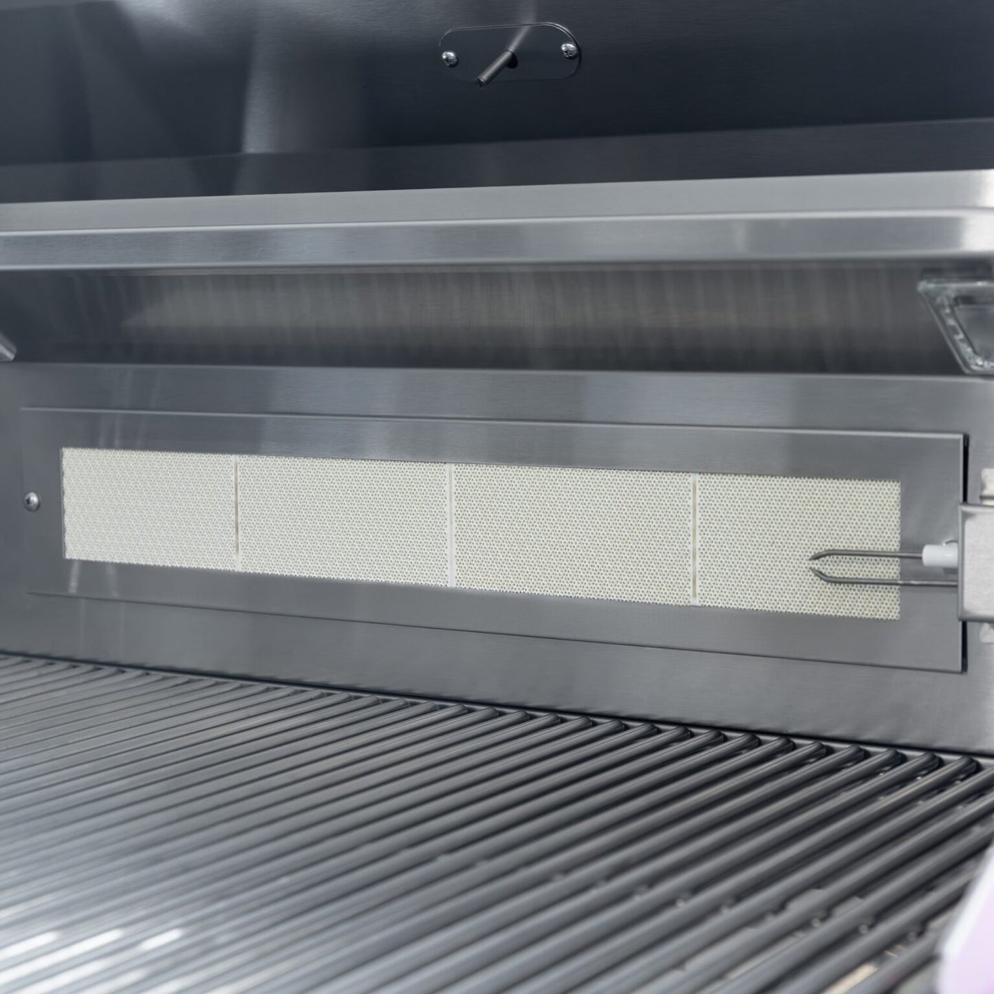 SUMMERSET™ Sizzler Pro 40" Built-In Grill [2 Fuel Types]