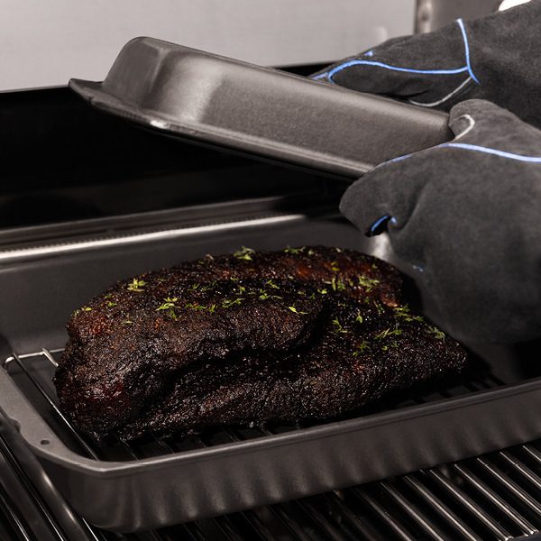 Broil King® Cast Iron Multi Roaster
