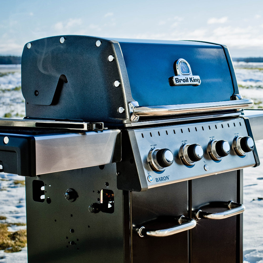 Broil King® Baron™ 420 PRO 4-Burner Grill