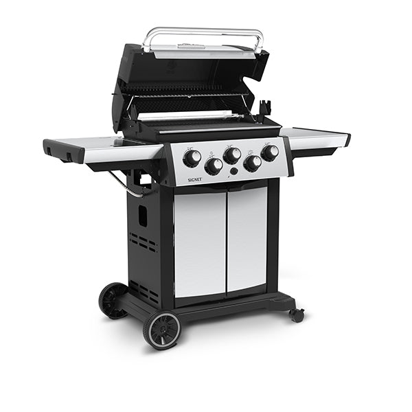 Broil King® Signet™ 390 3-Burner Grill