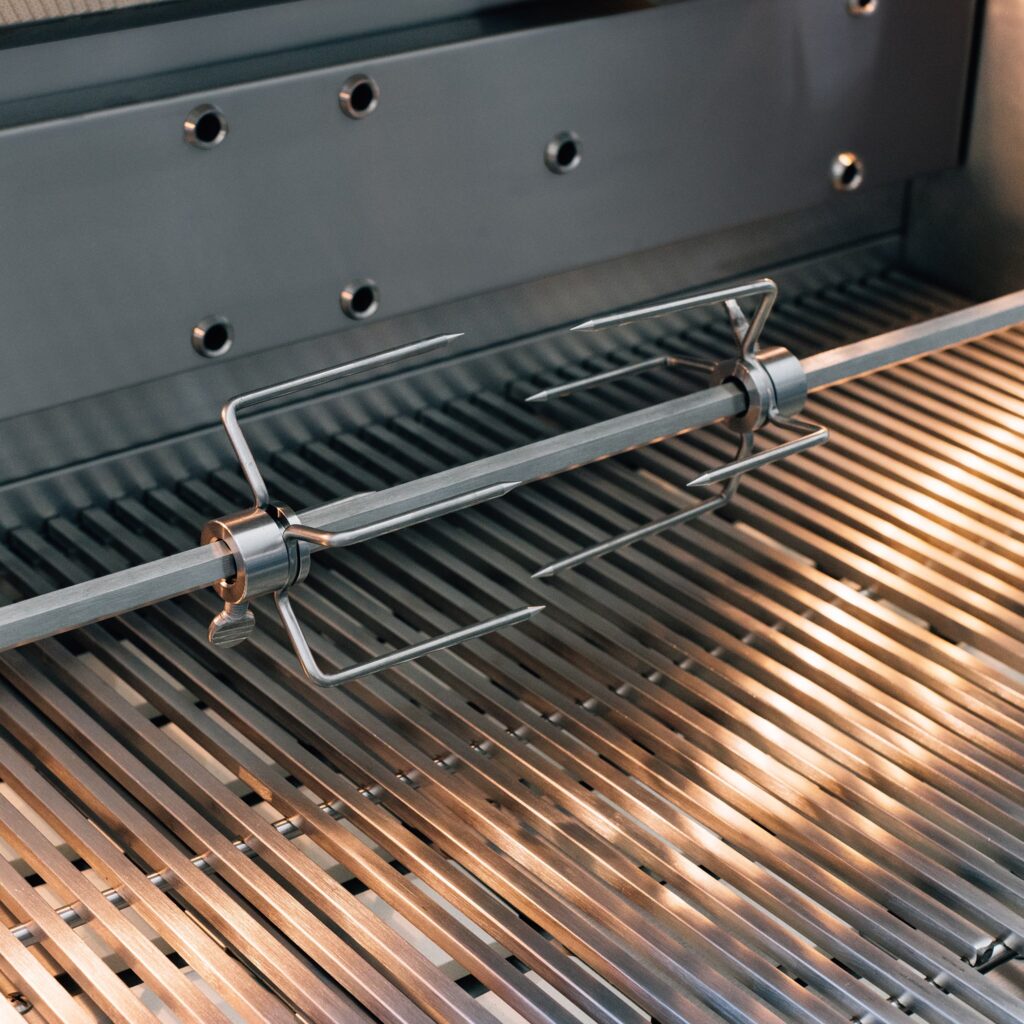 SUMMERSET™ Quest 30" Built-In Grill [2 Fuel Types]