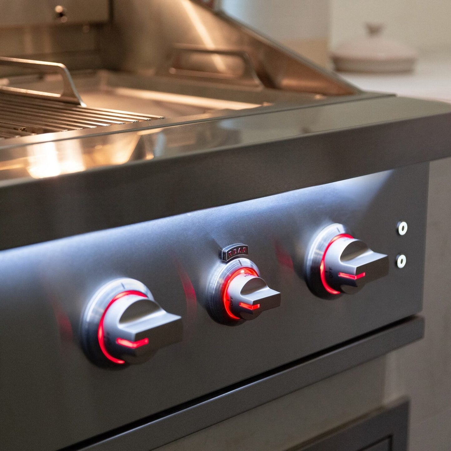 SUMMERSET™ Quest 42" Built-In Grill [2 Fuel Types]