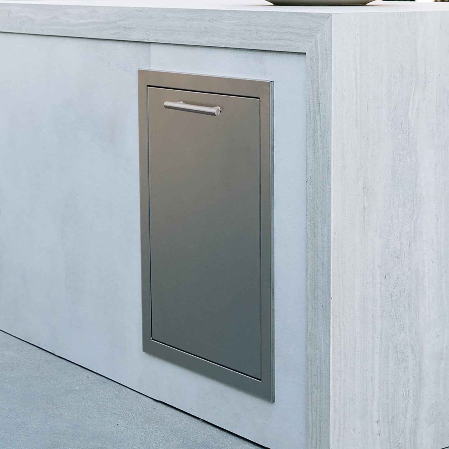 SUMMERSET™ 20″ 2-Bin Trash/Recycling Drawer