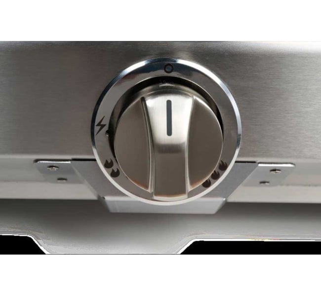 Coyote Hybrid Pizza Oven heat control knob detail