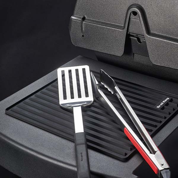 Broil King® Silicone Side Shelf Mat