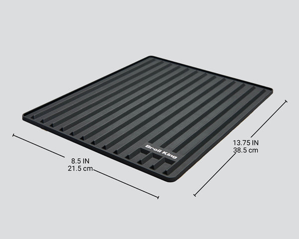 Broil King® Crown™ Pellet Silicone Magnetic Side Shelf Mat